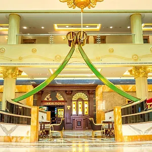 阿尔巴沙怡东大酒店 酒店