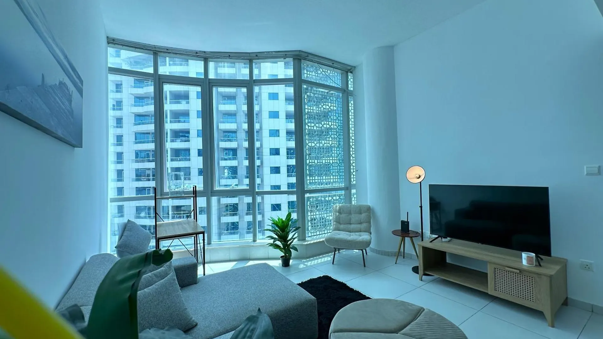Amazing Roof Top Pool In Nice 1 Bhk Flat In Marina Dubai 0*,