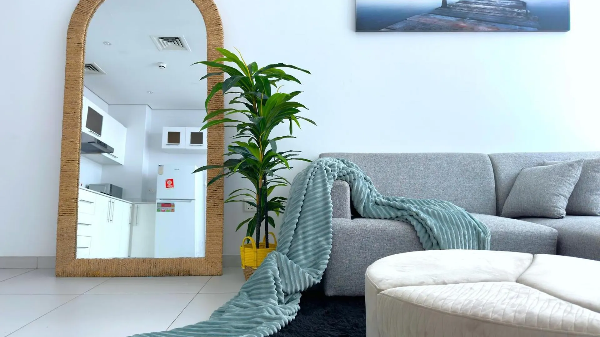 Apartment Amazing Roof Top Pool In Nice 1 Bhk Flat In Marina Dubai United Arab Emirates